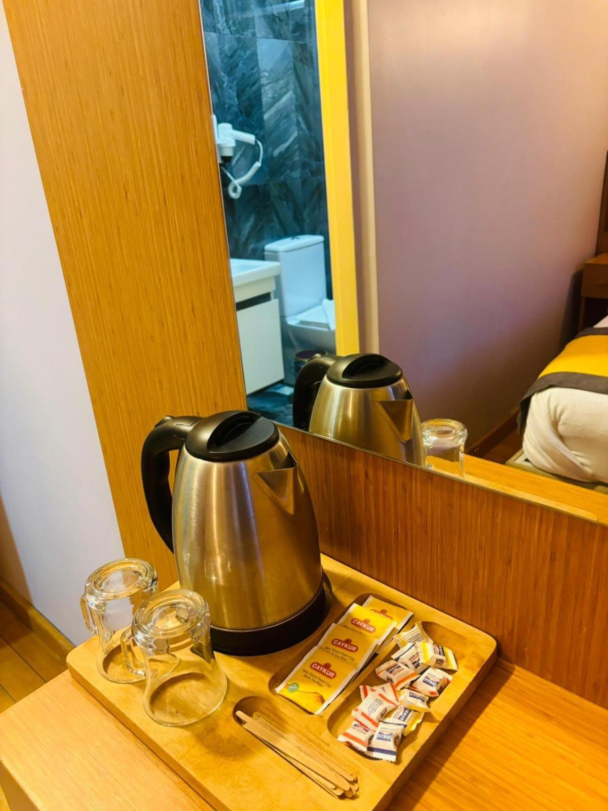 Lebon Hotel-Special Class Istambul Extérieur photo