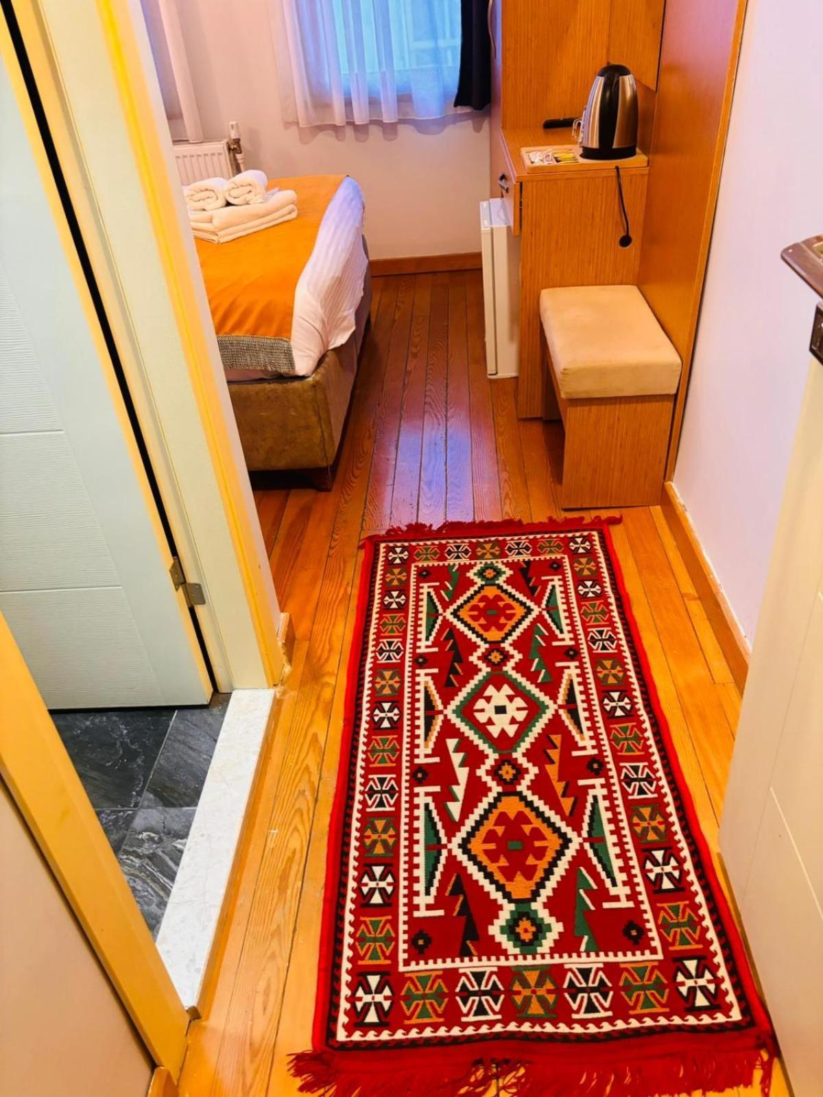 Lebon Hotel-Special Class Istambul Extérieur photo